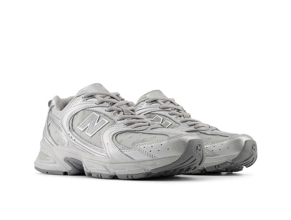 Zapatilla New Balance 530 Unisex Gris - Blanco