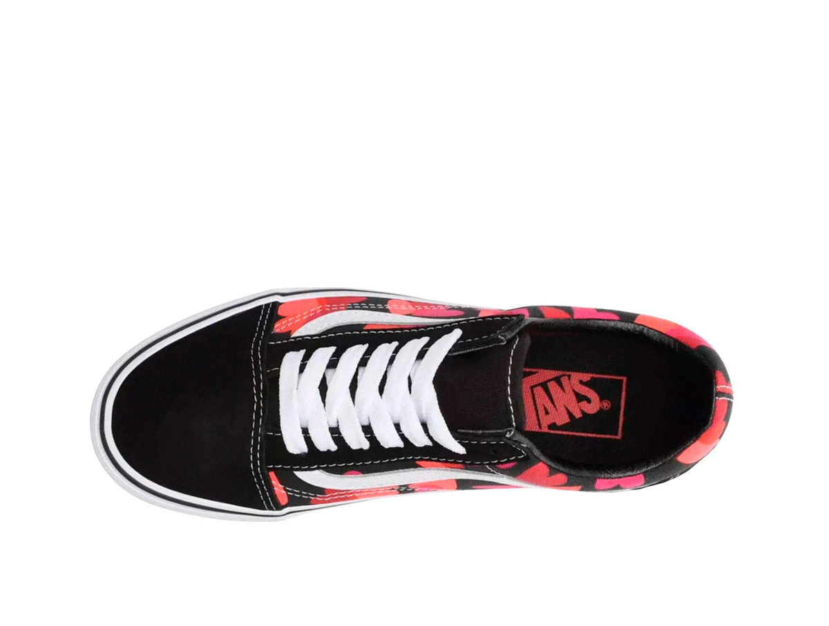 Zapatilla Vans Old Skool (Valentines Hearts) Mujer Negro