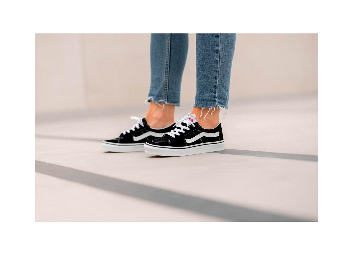 Zapatilla Vans Sk8-Low Unisex Negro